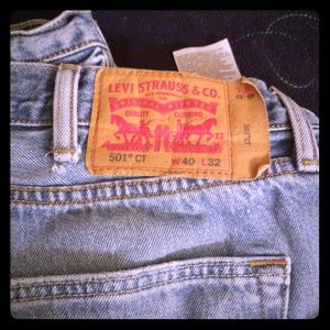 501 Levi mens Jean's 40W L 32